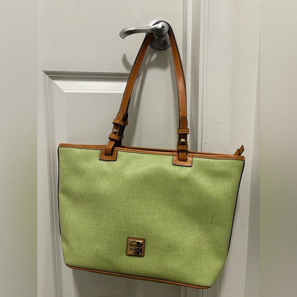 Dooney & Bourke Green Leather Shoulder Bag - Picture 1 of 3